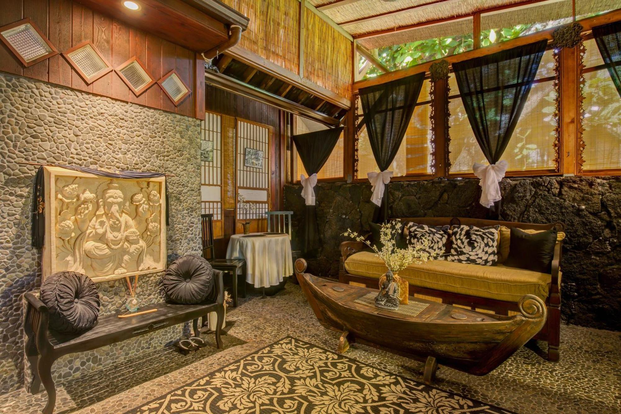 The Bali House And Cottage At Kehena Beach Hawaii Værelse billede